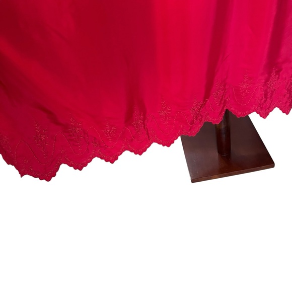 The Great. Moonlight Embroidered Red Silk Midi Dress sz 2 Medium - Picture 11 of 13